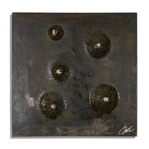 Kunstwerk mit dem Namen „Eruption“. 5 Kugeln in silber, Oberfläche schwarz-braun brüniert. Vom Stahlbildhauer im Atelier Daniel Springer
